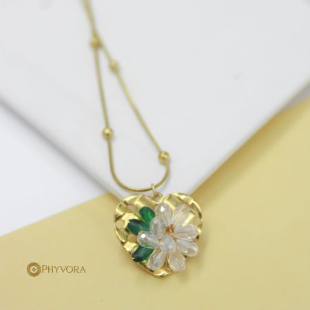 Daisy Heart Radiance 18k necklace